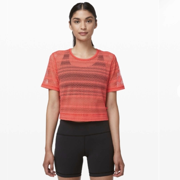 lululemon athletica Tops - Lululemon sweat your heart out short sleeve